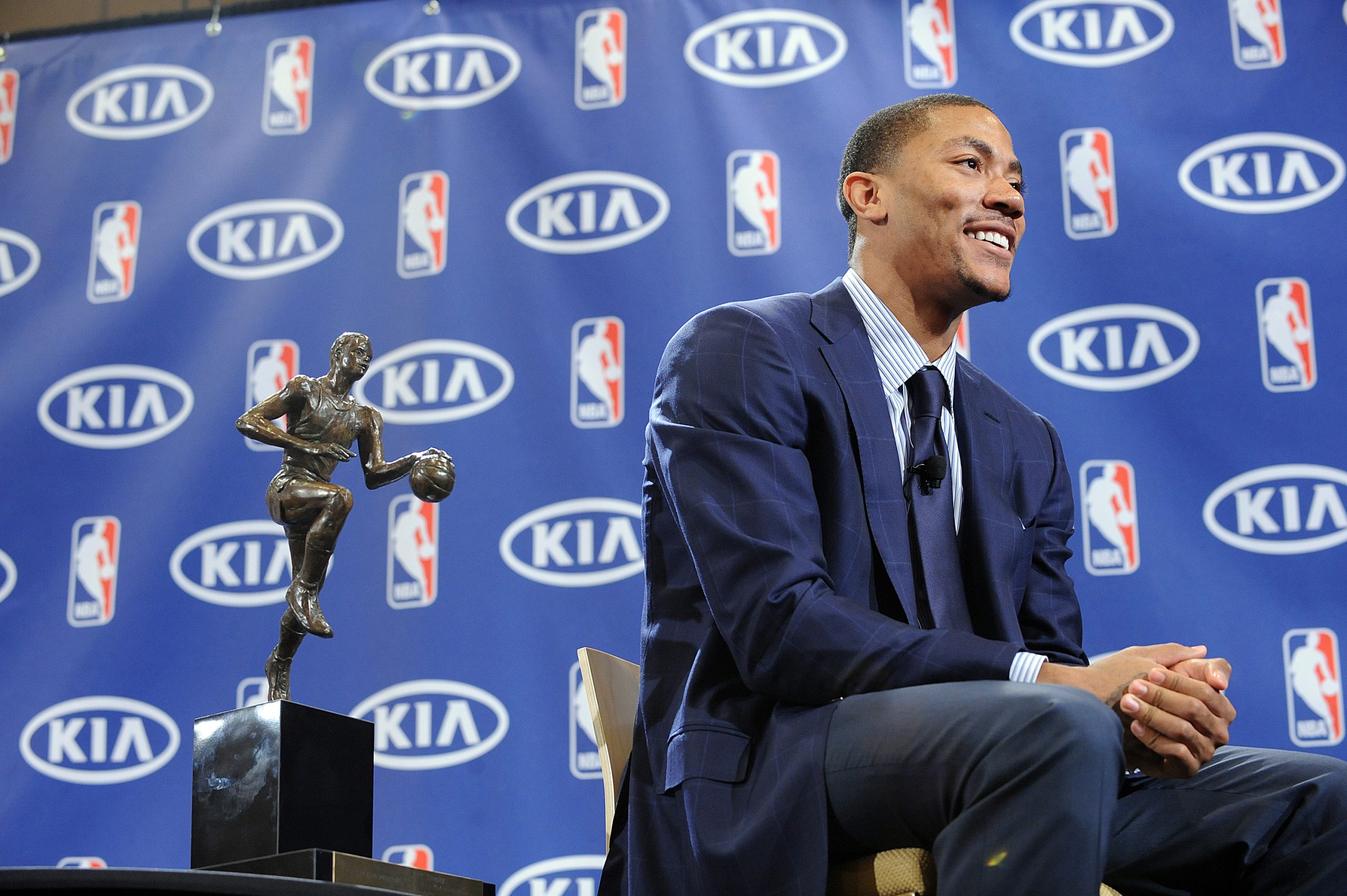 Derrick Rose prend sa retraite du parquet