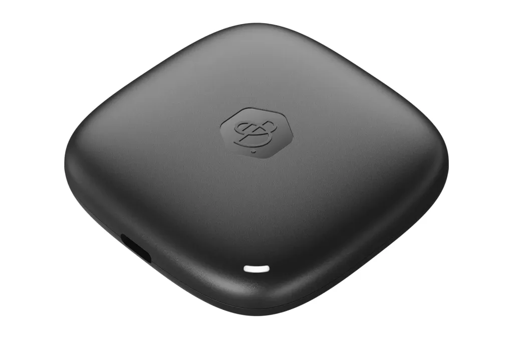 Petit mais costaud, le Beedrive de Synology gère vos sauvegardes avec une simplicité déconcertante. Compatible iOS et Android, il stocke tout en toute sécurité grâce à son port USB-C. Disques durs externes